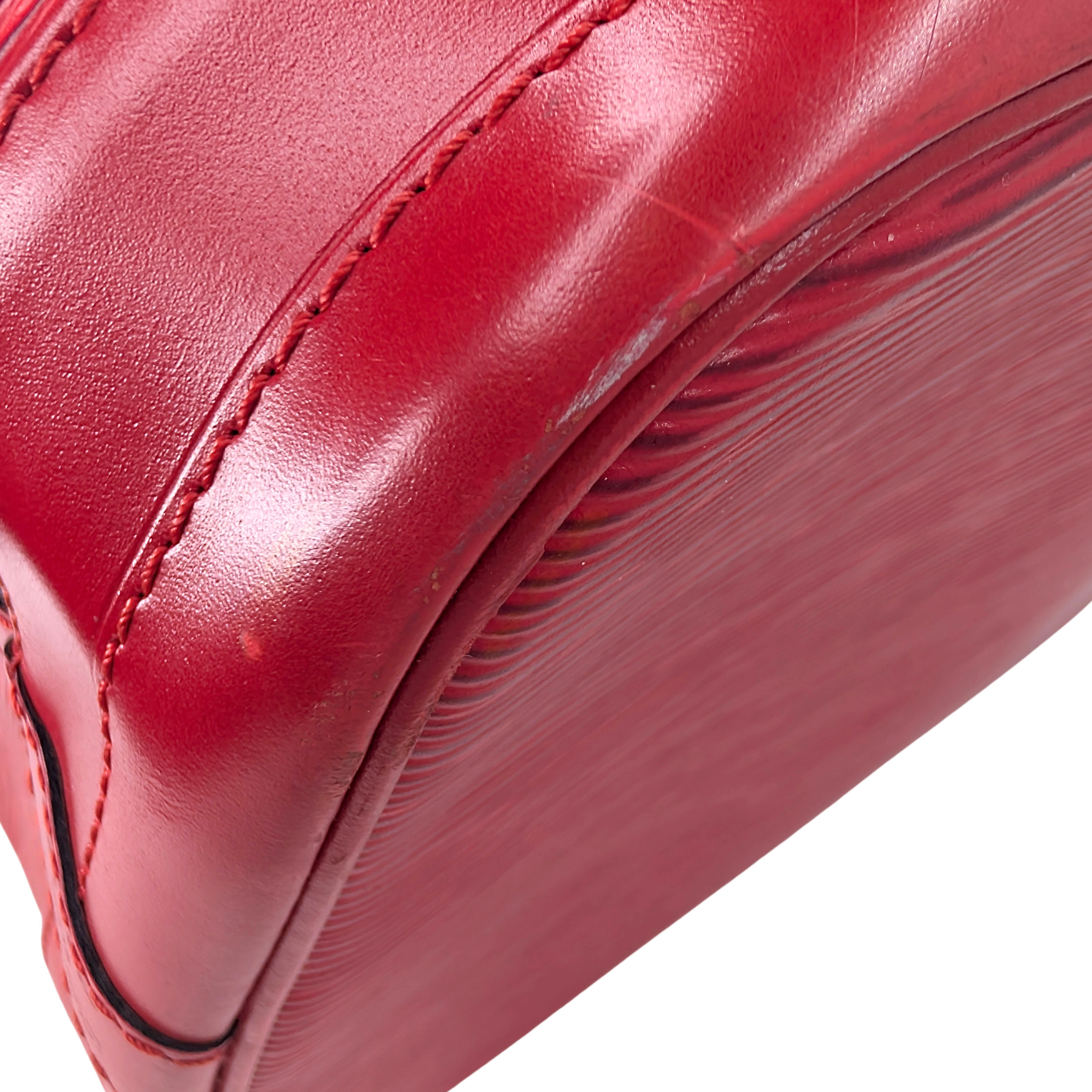 Louis Vuitton Epi Noe GM Bucket Bag Red