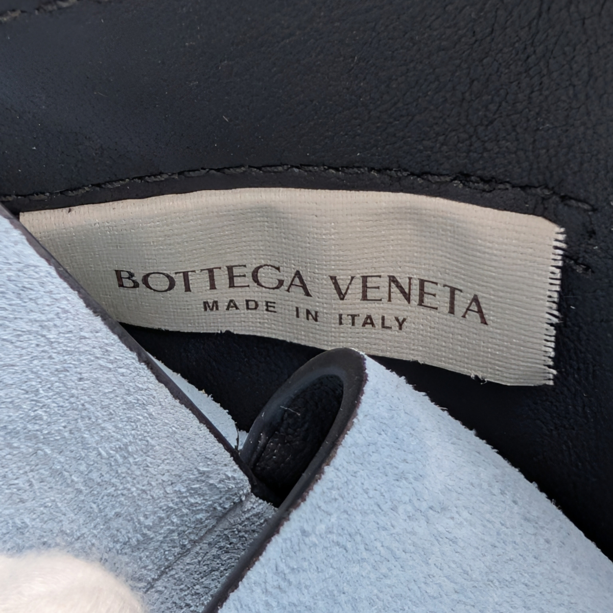 Bottega Veneta Nappa Maxi Intrecciato Diago Phone Pouch Black