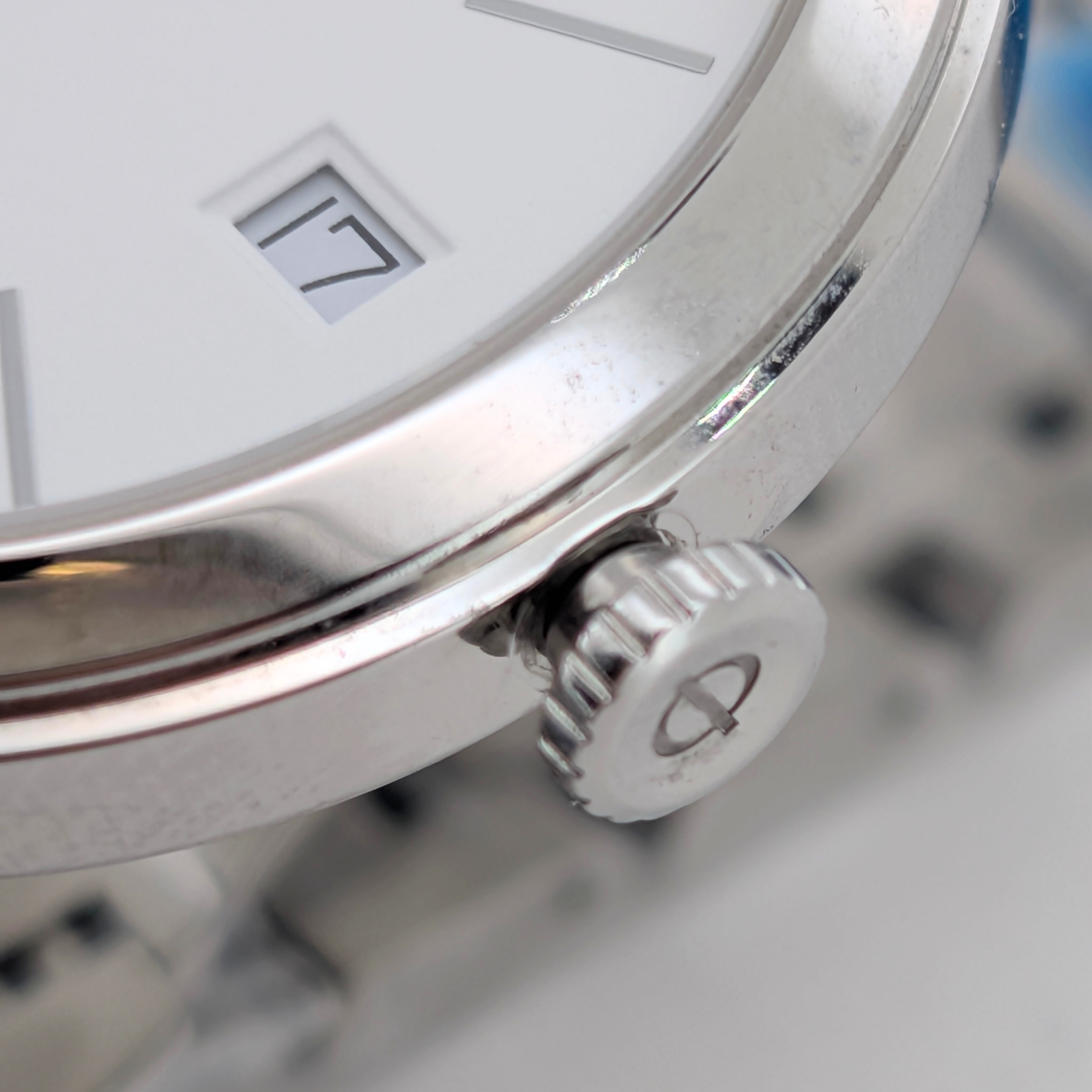 Baume & Mercier Classima 65808 32mm Watch