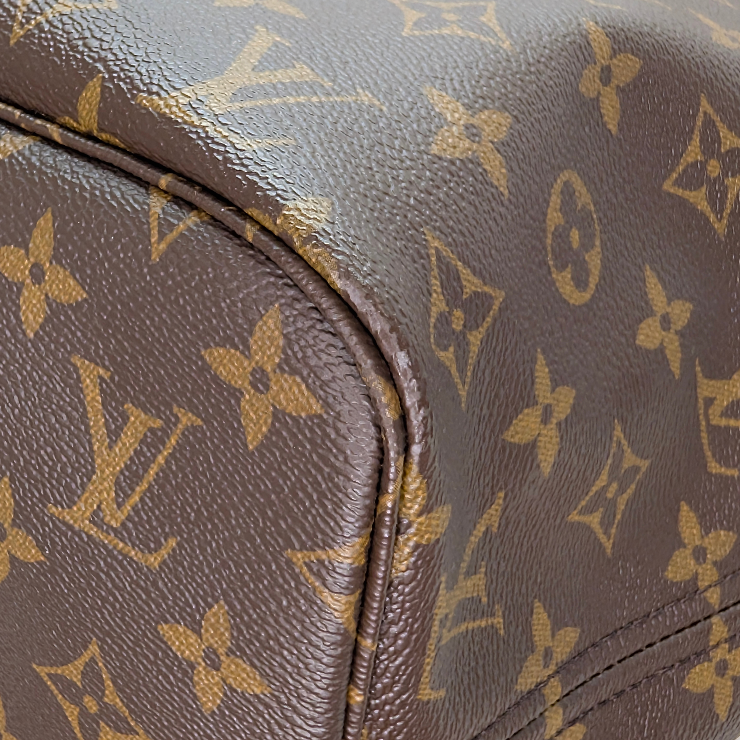 Louis Vuitton Neverfull MM Monogram