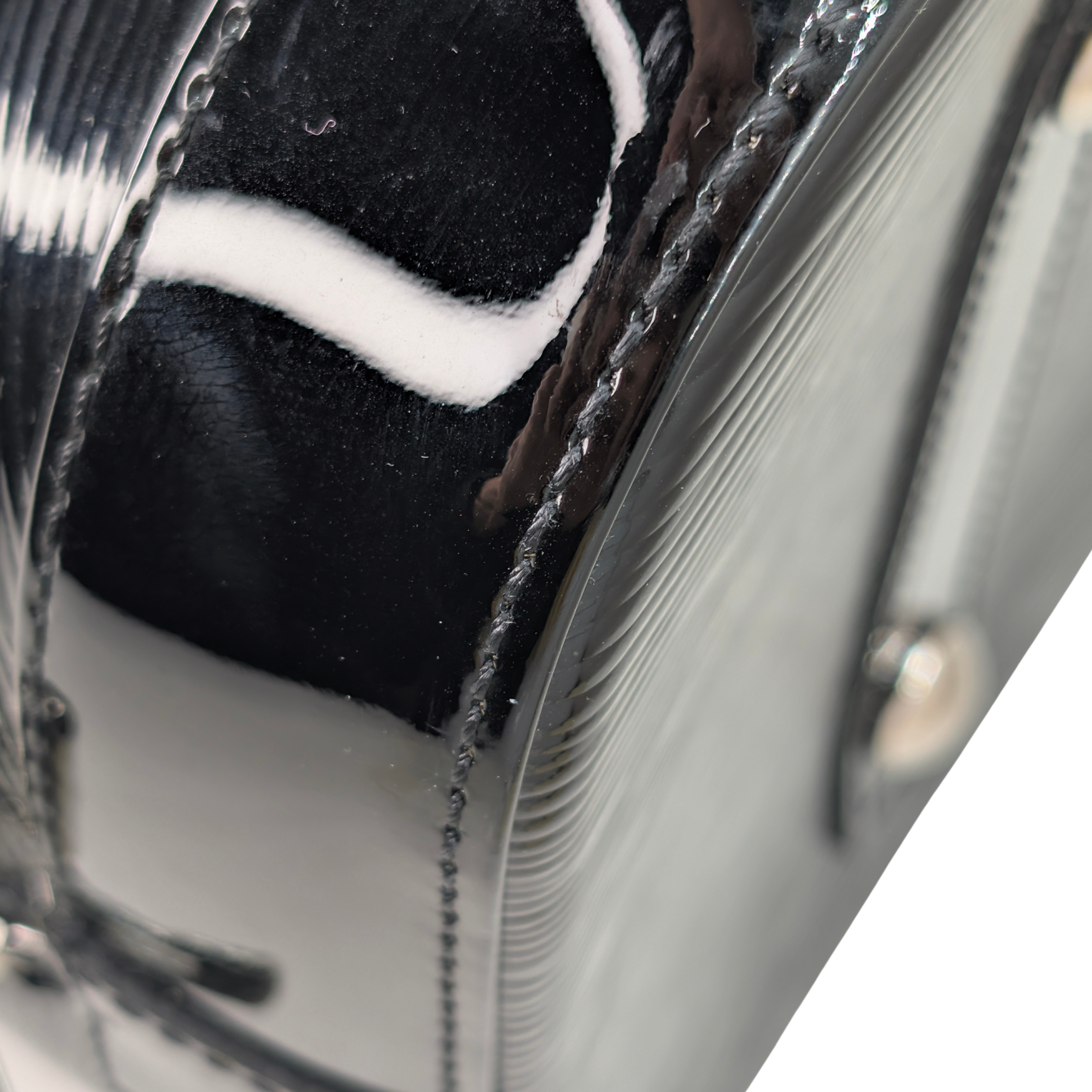 Louis Vuitton Alma GM Bag Epi Leather Electric Black
