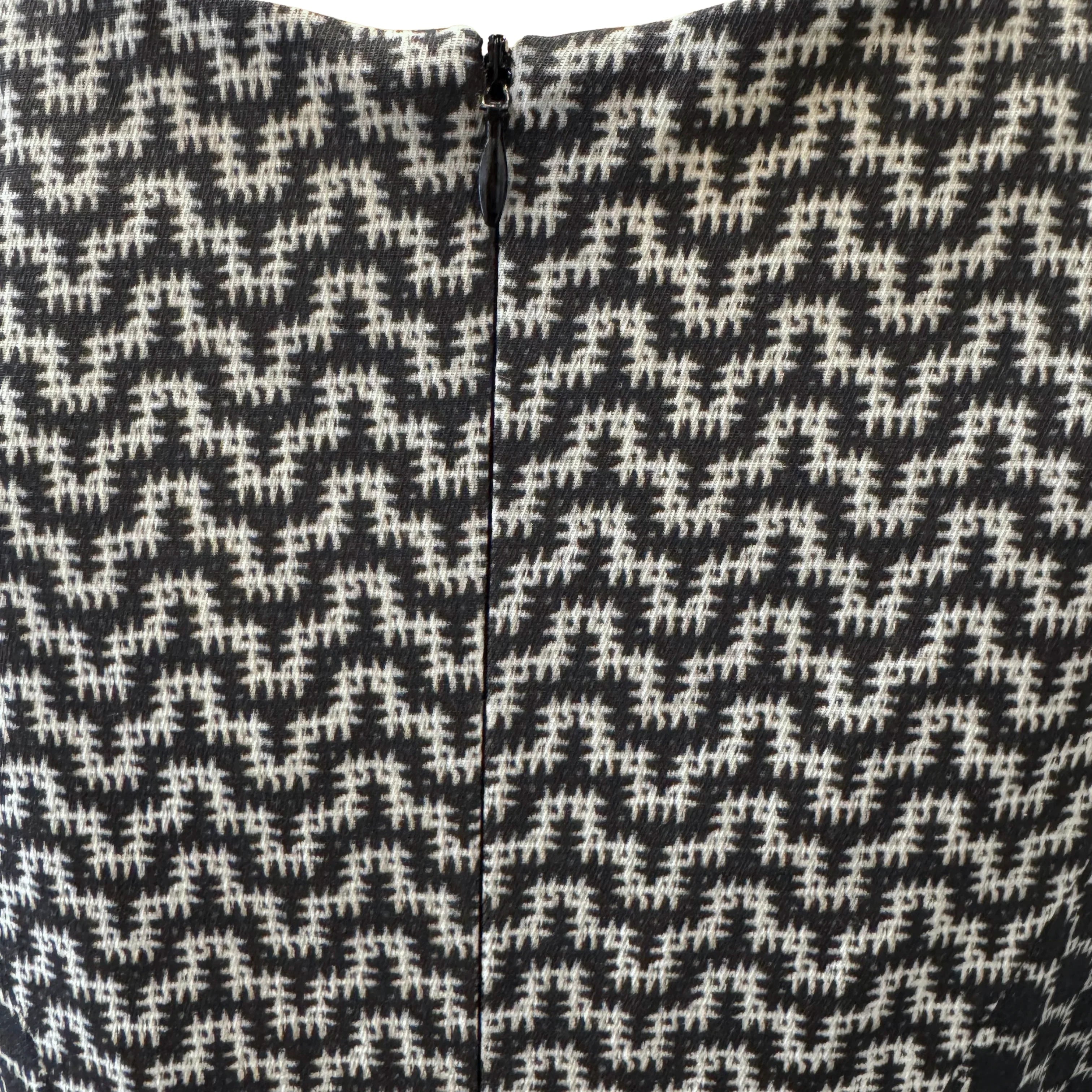 Versace Geometric Print Cap Sleeve Sheath Dress Size 40 - Lost Designer