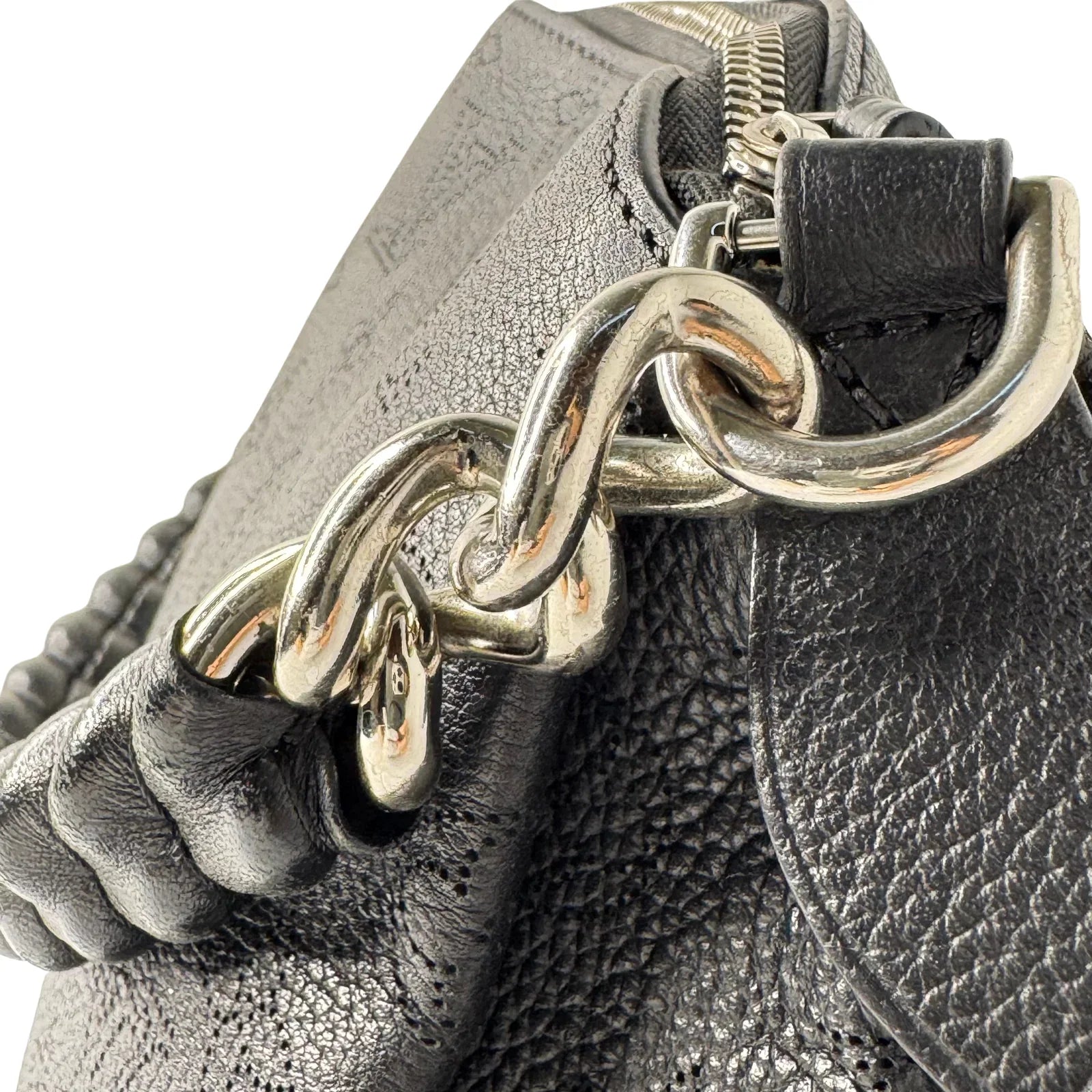 Louis Vuitton Mahina Babylone Chain BB – Black Bag - Lost Designer