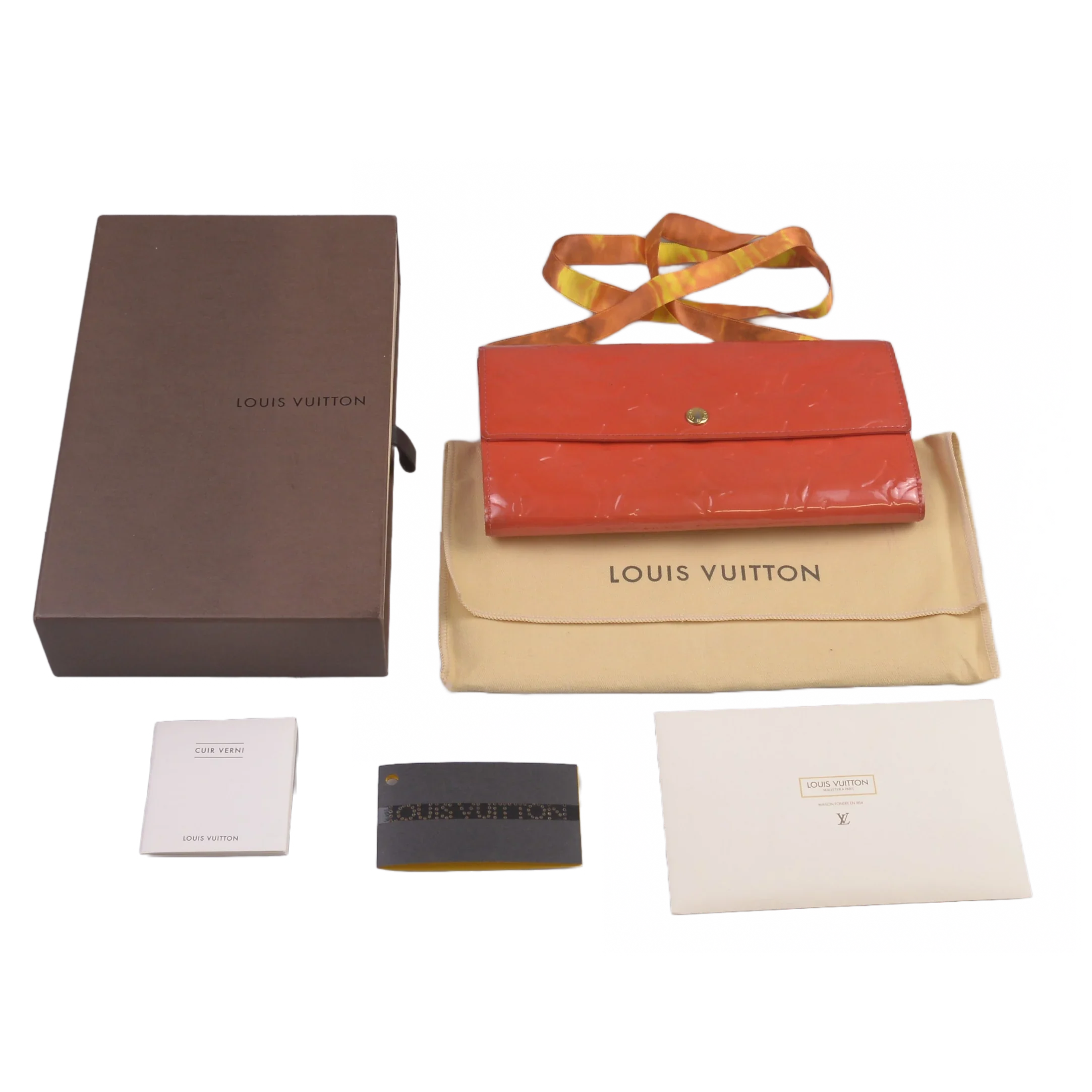 Louis Vuitton Vernis Monogram Sarah Long Wallet Red - Lost Designer