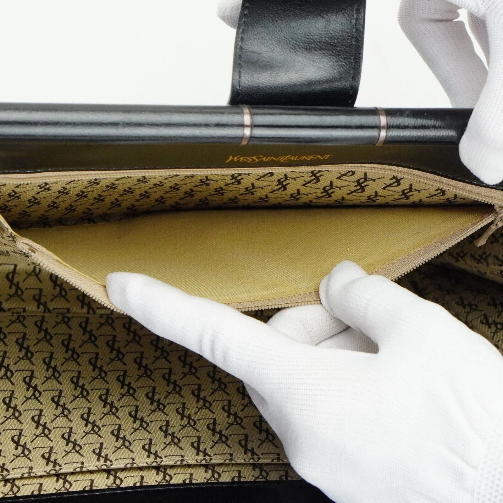 Saint Laurent Quilted Leather Clutch Bag Black - Lost Designer
