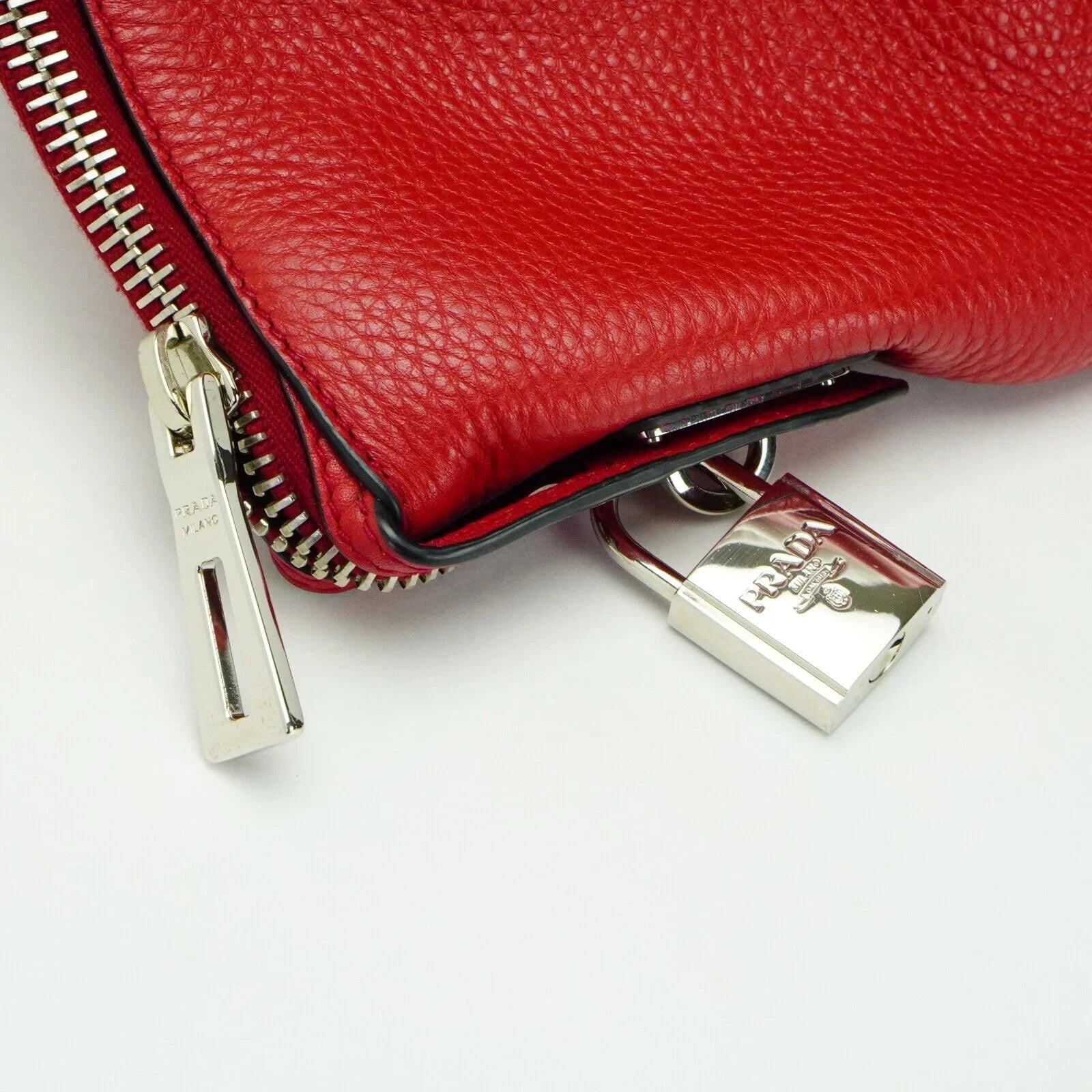 Prada Vitello Daino Pebbled Leather Tote Bag Red - Lost Designer